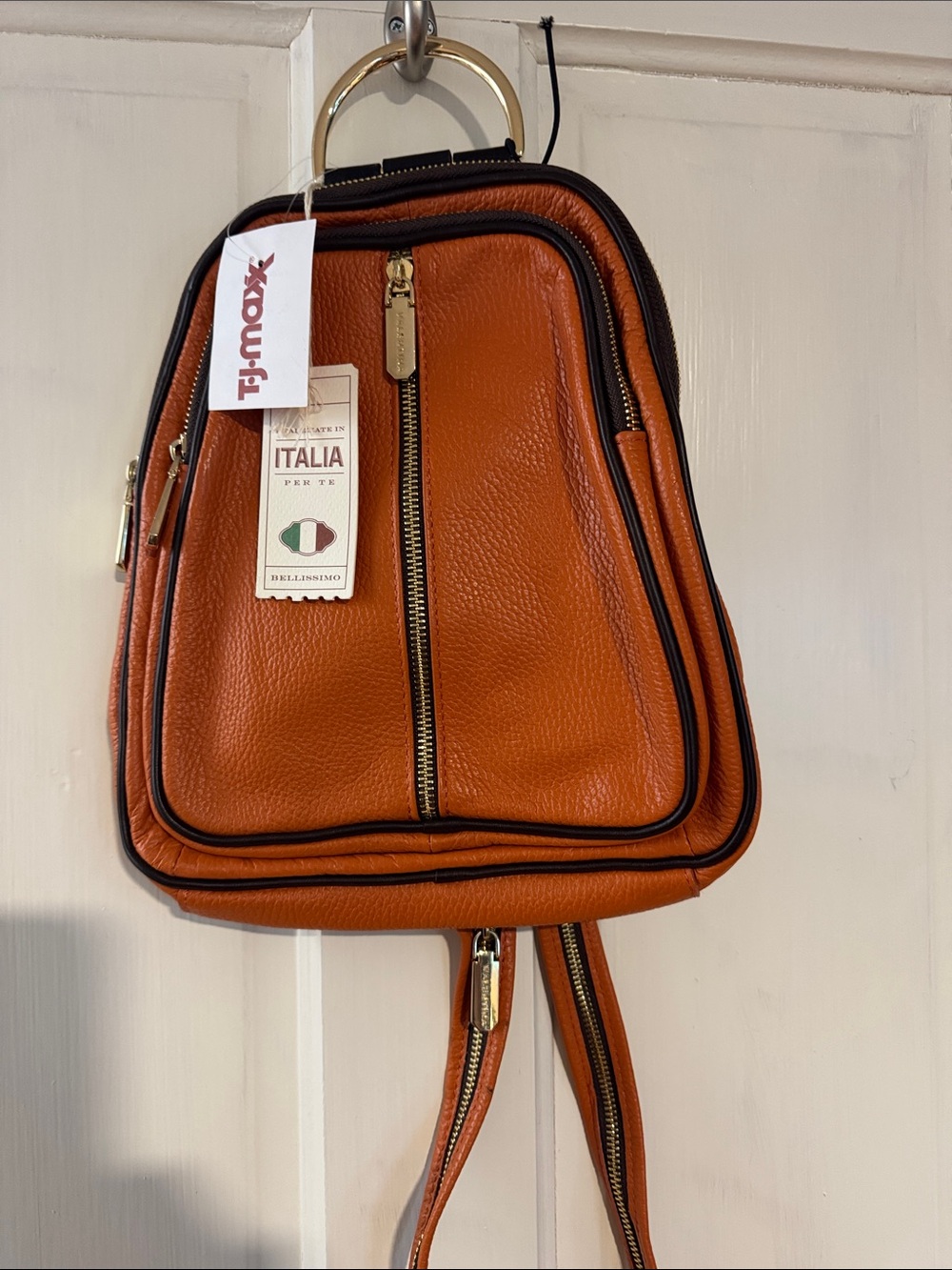 Valentina Black Leather Interior Label with Beige Lining